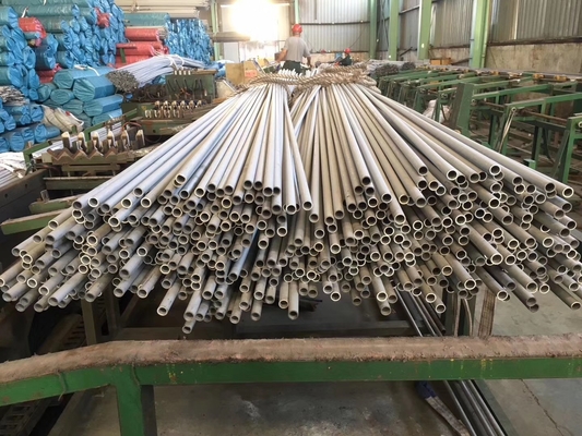 444 Stainless Steel Round Tubing ASTM A268 ASME SA268 Seamless Steel Tubes